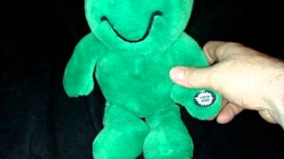 MTY INTL 16quot GREEN WIGGLE GIGGLE SMIELY WITCH HALLOWEEN HAPPY FACE SMILE PLUSH [upl. by Engeddi]