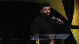 Jonathan Cahn The Fallen Angel MJAA Messiah Conference 2016 [upl. by Ahtela]