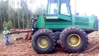 FORWARDER OR SKIDDER OR FMC ARE THE SAME FOREST MACHINERY [upl. by Khan740]