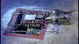 Robot Wars Classics Tornado vs Razer  Series 6 Title Fight [upl. by Odilo]