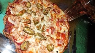 Pizza mit Thunfischboden low carb [upl. by Steinke388]