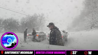 Live SW Michigan Winter Storm Warning  Lake Effect Snow Coverage [upl. by Sturdivant]