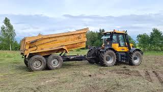 JCB Fastrac 3220  Chieftain [upl. by Tracie112]