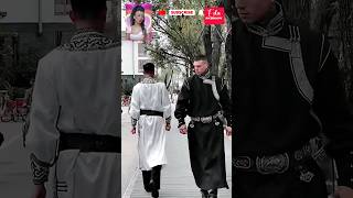 😱😱A chance encounter between two people wearing Mongolian robes fashion mongolians outfit [upl. by Goldshlag]