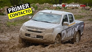 Nueva Chevrolet DMax 2019 en Colombia  Primer Contacto en el barro [upl. by Ahkihs]