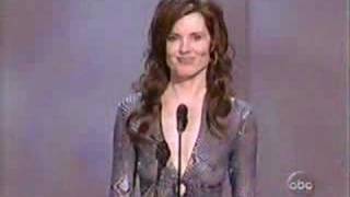 Geena Davis Emmy Awards 2000 [upl. by Pinebrook612]