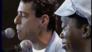 Milton Nascimento e Chico Buarque  O que será [upl. by Antin446]