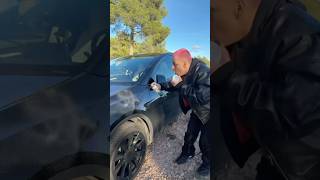 Ricardo Prank Benoit Chevalier avec de la Neige sur sa Tesla ❄️😂 [upl. by Akcired]