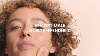 INNOVATIE  Cleanance Comedomed Peeling van Eau Thermale Avène [upl. by Nadler863]