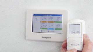 HR92 wissen uit zone van evohome WiFi  Honeywell Home [upl. by Notniuq]