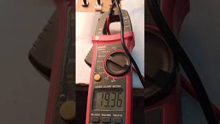 Measuring Solar Inverter Current Using a DC Clamp Meter  Quick Guide [upl. by Alda]