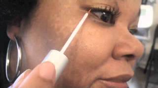 How to use lash growth serum RapidLashm4v [upl. by Leak871]