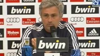 Mourinho rotundo quotA mí me gusta más Diego López que Casillasquot [upl. by Aneleairam999]