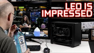 Leo analyses Cooler Master MasterBox NR200P [upl. by Haelem]