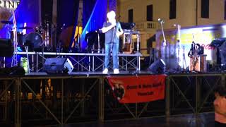 Duilio Pizzocchi Zelig a Serravalle alla Festa dellAmicizia 190817 [upl. by Acinor]