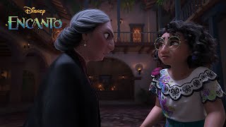 Mirabel y La Abuela Pelean  Encanto  Clip Oficial Español [upl. by Everest464]