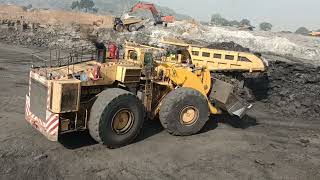 LeTourneau L2350  The Biggest Wheel Loader in The World [upl. by Aynat183]