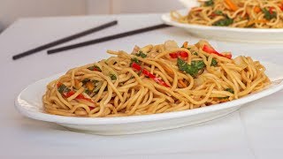 Chinesisches Lo Mein Rezept  Nudeln mit gemischten Gemüse  Vegetarisch [upl. by Delorenzo]