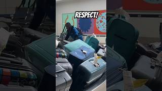 Airport baggage claim issues vs respect baggageclaim respect shorts [upl. by Hortensia]