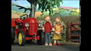 Little Red Tractor Series 1 ep 1 Big Bang [upl. by Mikael]