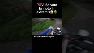 Mi sono visto dentro il cespuglio😂🌳 motovlog moto [upl. by Ylaek]