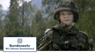 Jobporträt Freiwillig Wehrdienstleistende bei den Gebirgsjägern der Bundeswehr [upl. by Jit]