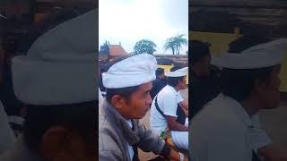 Ida sesuhunan meyasa ring pura Natar sari apuan [upl. by Han778]