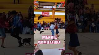 Las escuelas de Oaxaca aún presentan esos bailables de antaño [upl. by Siraved22]