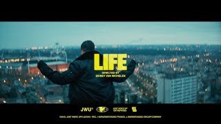 Hamza  Life Clip officiel [upl. by Sikorski150]