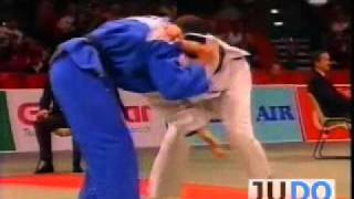 JUDO 1995 European Championships Djamel Bouras FRA  Mark Huizinga NED [upl. by Ericksen984]