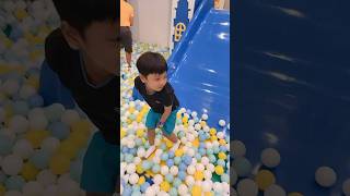 Favorite place to play sa mall Ballpit [upl. by Josie]