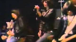 Ramones  Rockaway Beach Live  CBGB 1977 [upl. by Flosi778]