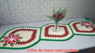 TRILHO DE MESA NATAL PERFEITO 🎄crochet passoapassodecroche crochêmoderno crochê crochefacil [upl. by Mellman549]