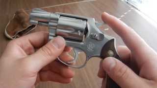 Smith amp Wesson Model 60 Review [upl. by Karena705]