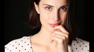 Who is Heida Reed   Poldark Tv Series [upl. by Skeie]