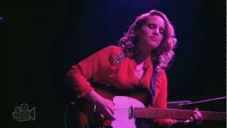 Anna Calvi  Surrender Elvis Presley Live in New York  Moshcam [upl. by Llemhar432]