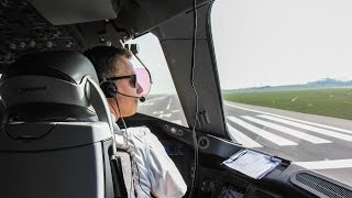 Cockpit view  Boeing 787 Dreamliner TakeOff Brussels Airport Zaventem TuiFly [upl. by Bakerman]