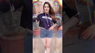 Black amp White  Tunisha Sharma  Aditi Jamwal  Hero Gayab Mode On [upl. by Ahsytal]