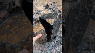 Splitting an Obsidian Boulder [upl. by Annait51]