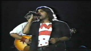 Trovante  125 Azul  Ao Vivo no Campo Pequeno 1988 [upl. by Ymmat]