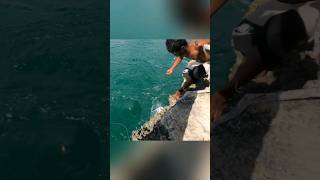 Rock Fishing part 4  Giant trevally fishing mancing ikanbesar gianttrevally rockfishing [upl. by Duntson538]