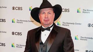 Garth Brooks accused of rpe and battery in lawsuit filed by former hair and makeup artistnews [upl. by Armando]