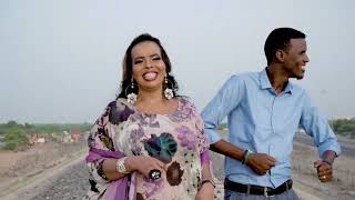 YAXYE ABDIQADIR FT IKRAAN MAXABE OFFICIAL VIDEO 2022 [upl. by Sid300]