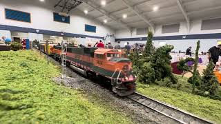 HO Scale BNSF Great Pumpkin SD60M at the Marshfield Train Show [upl. by Ayhdiv168]