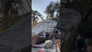 Saddleback Traverese V4 bouldering blackmountain [upl. by Karb333]