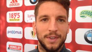 De lezersvraag aan Dries Mertens quotAl die koptelefoons vind ik maar asociaalquot [upl. by Luhar]