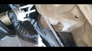 comment remplacer le filtre à carburant sur une vw polo 2008 9n3 14 fsi [upl. by Dlorad997]