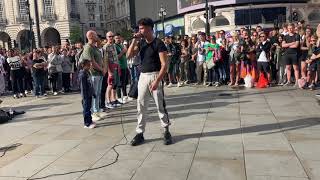 The best performance in London buskers streetperformance busking performance show espectaculo [upl. by Sisely]