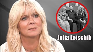 Julia Leischik – sie weint weil sie ihren Vater vermisst [upl. by Carolus950]