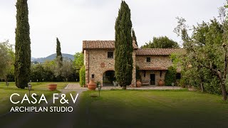 Casa FampV Larchitetto valorizza un tipico casolare toscano nei pressi di Firenze  Archiplan Studio [upl. by Phillie688]